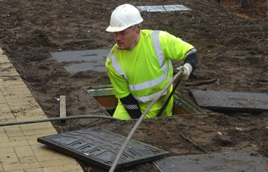 external fibre optic cabling